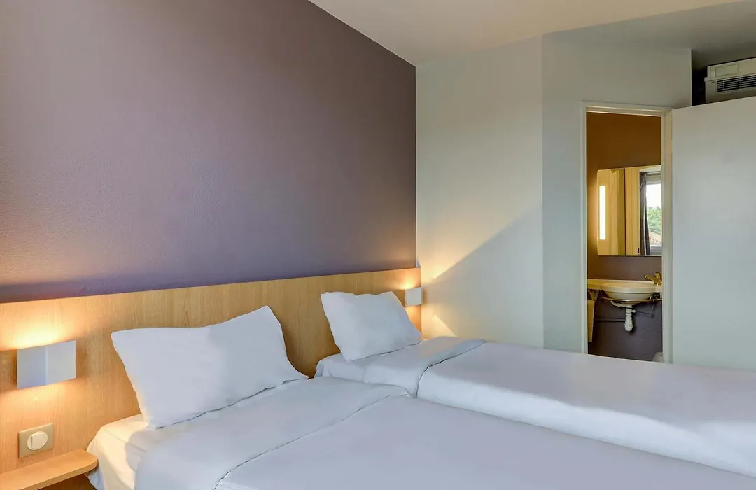 B&B HOTEL Paray-le-Monial-1